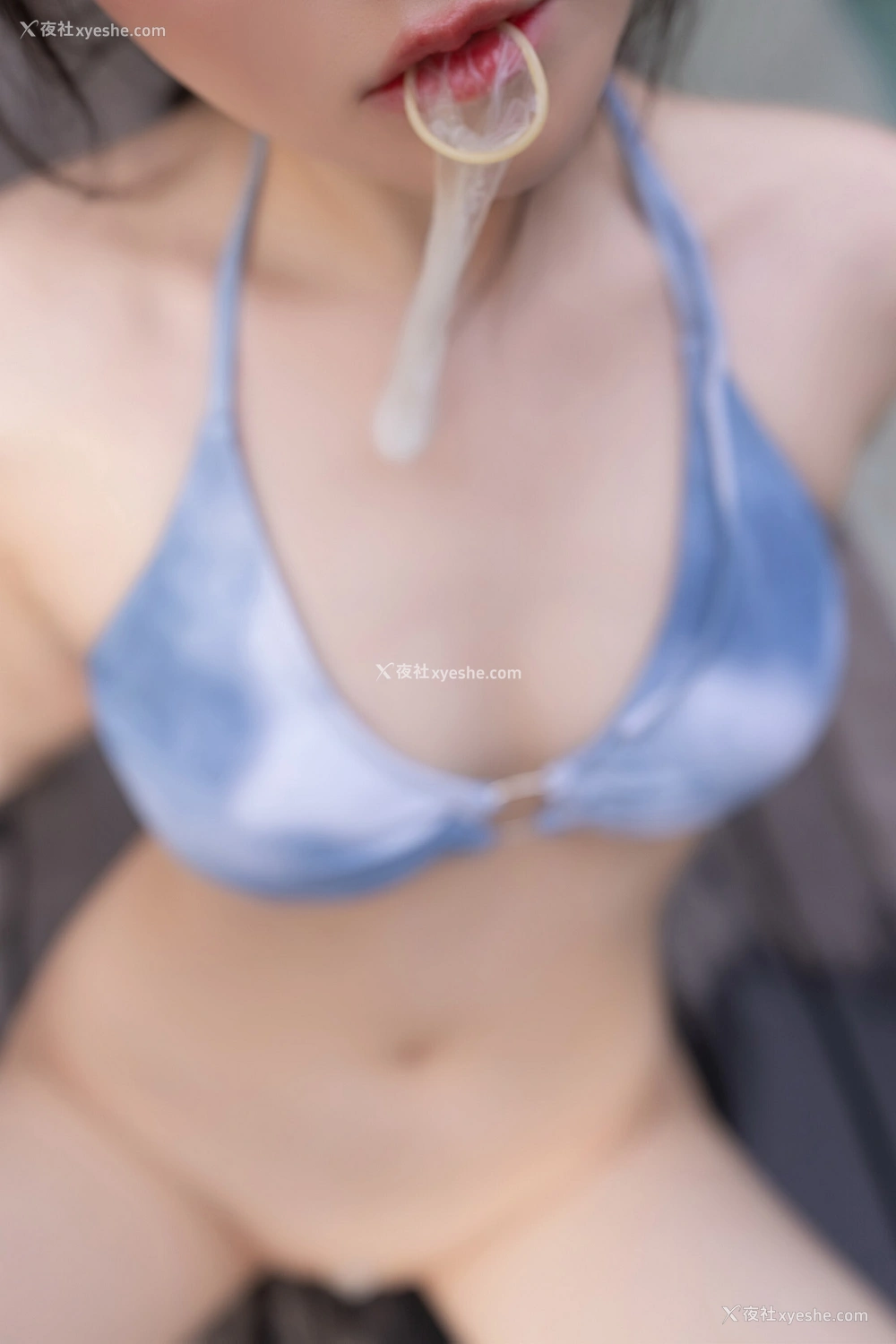 1P - 秀人网 美女名模 鱼子酱Fish – 内购无水印《印度尼西亚旅拍-蓝色比基尼》 [123P]