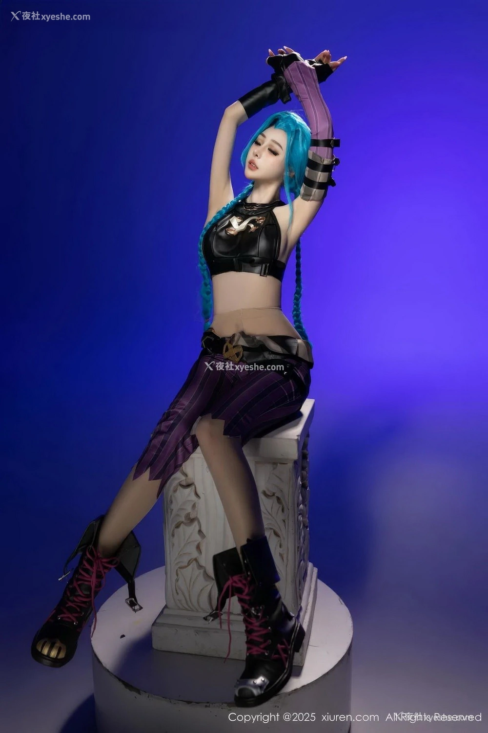 1P - [XiuRen秀人网] No.10479 小逗逗 [80P]