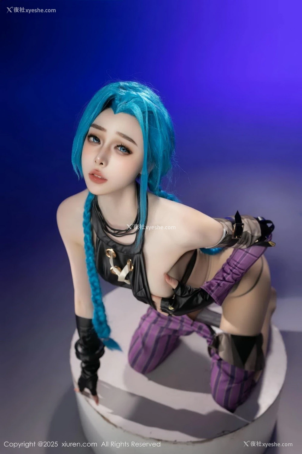 1P - [XiuRen秀人网] No.10479 小逗逗 [80P]