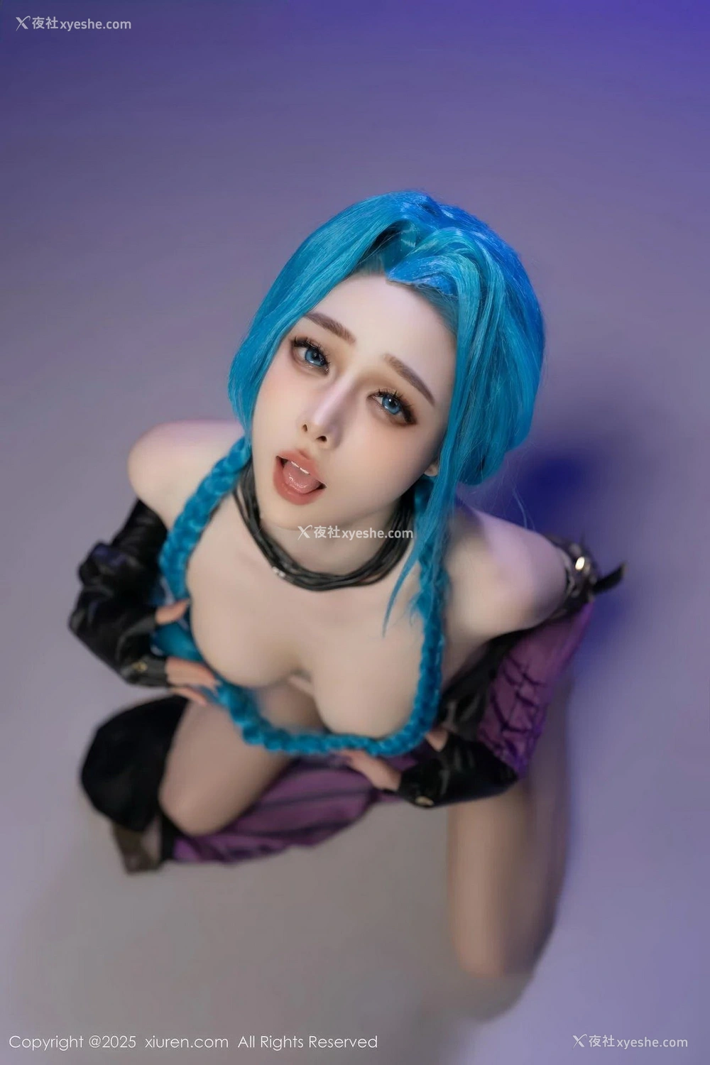 1P - [XiuRen秀人网] No.10479 小逗逗 [80P]