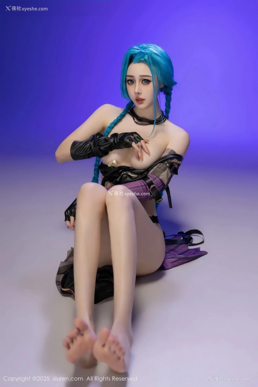 1P - [XiuRen秀人网] No.10479 小逗逗 [80P]