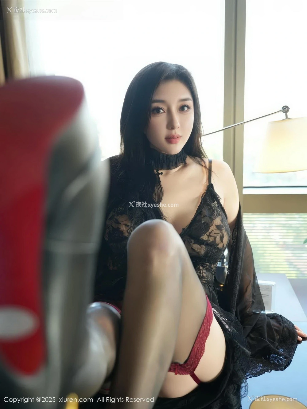 1P - [XiuRen秀人网] No.10490 苏一诺 [81P]