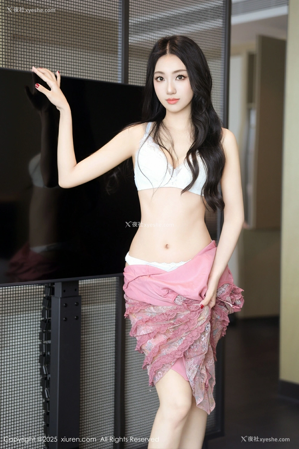 1P - [XiuRen秀人网] No.10459 桑宁 [78P]