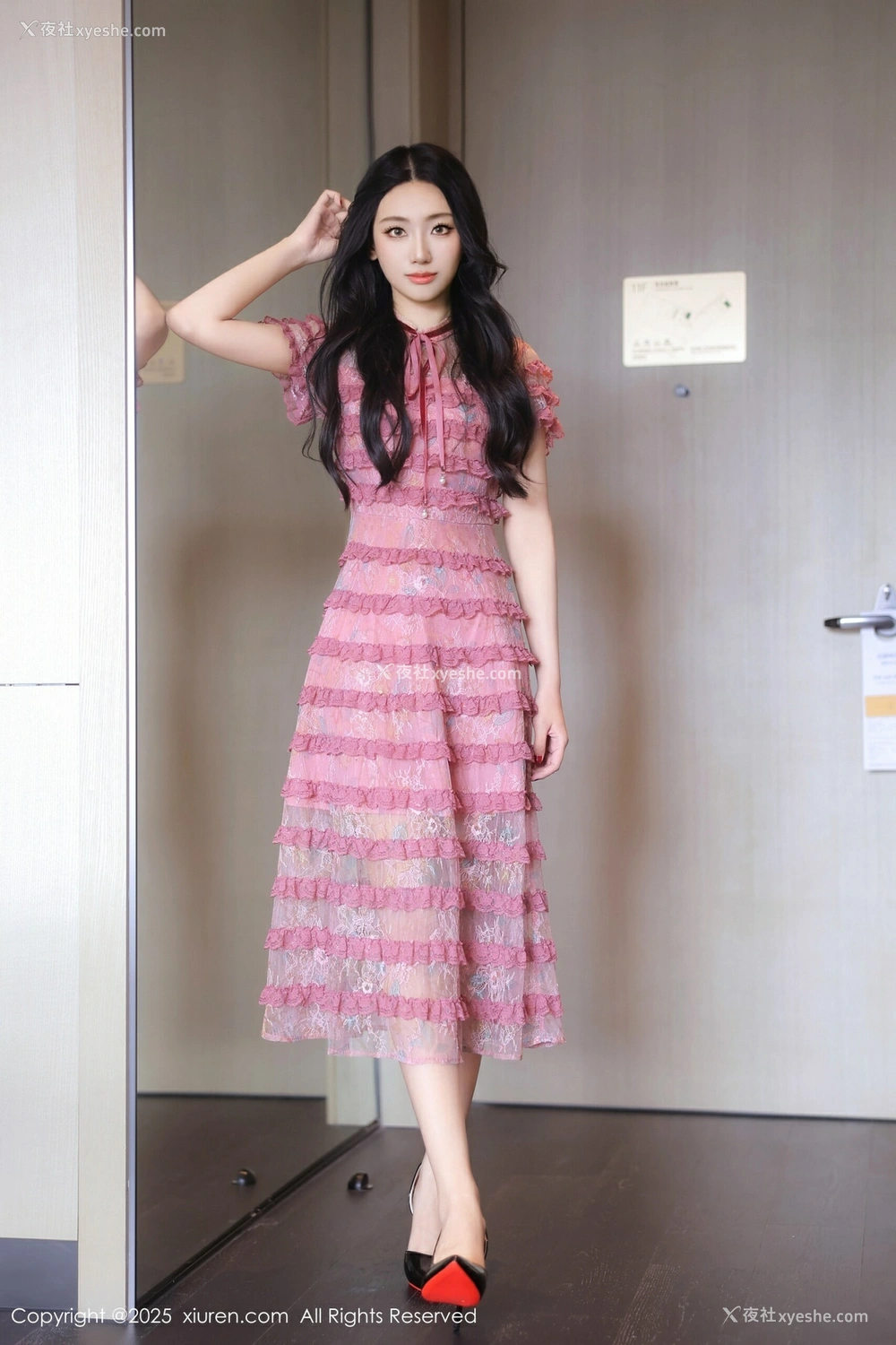 1P - [XiuRen秀人网] No.10459 桑宁 [78P]