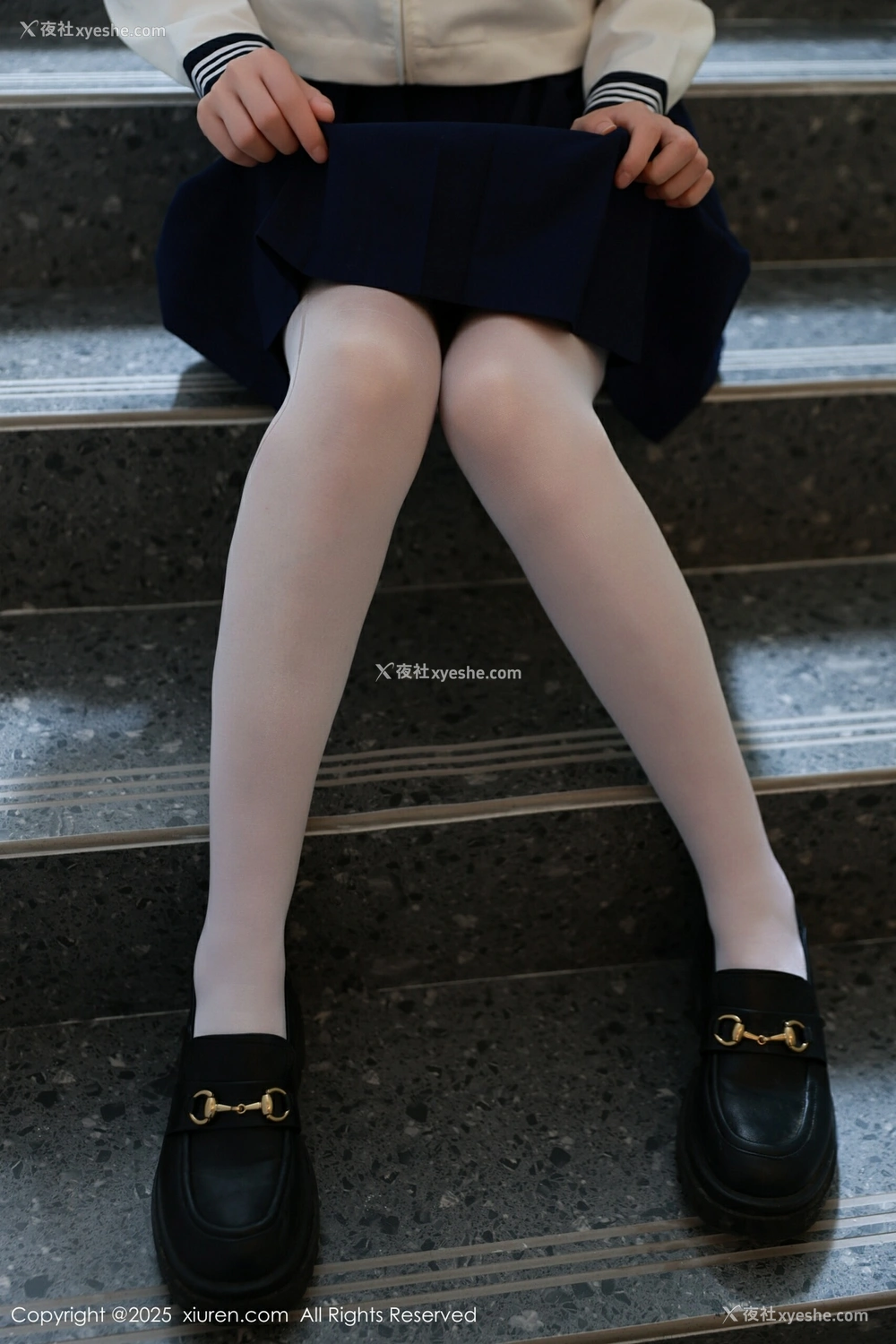 1P - [XiuRen秀人网] No.10458 糯咪 [88P]