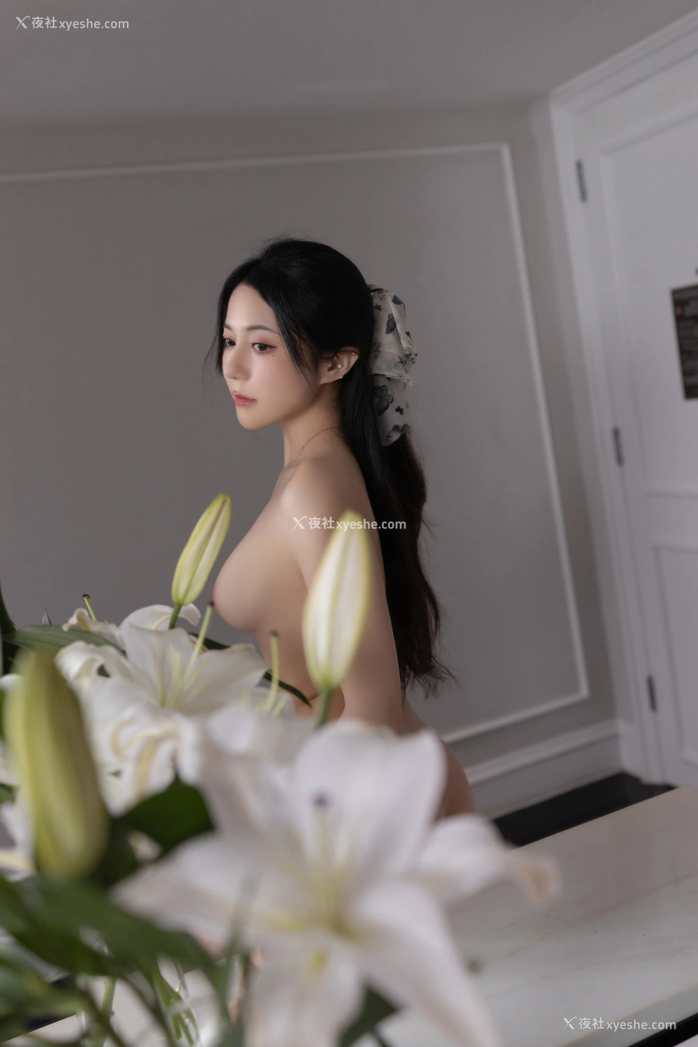 1P - 秀人网 美女名模 鱼子酱Fish – 高清无水印版《水仙花故事》 [123P]