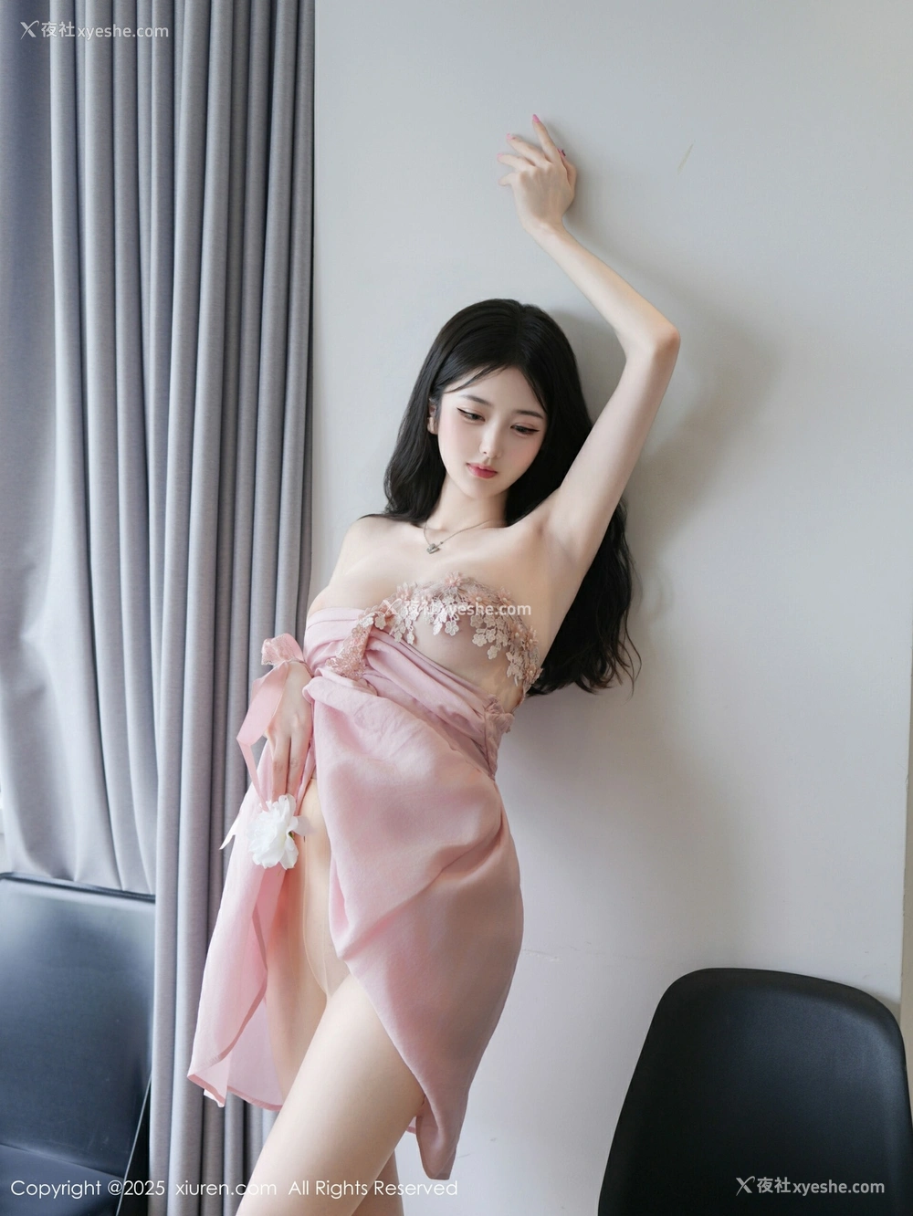 1P - [XiuRen秀人网] No.10545 白小蝶 [63P]