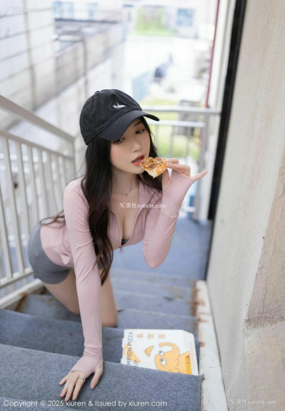1P - [XiuRen秀人网] No.10542 鱼子酱Fish [81P]