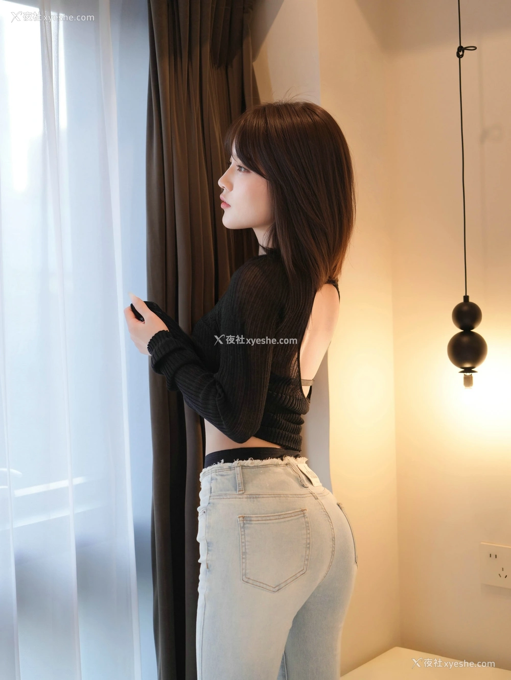 1P - 阿汁/汁汁 – 内购无水印 牛仔裤黑丝 [73P]