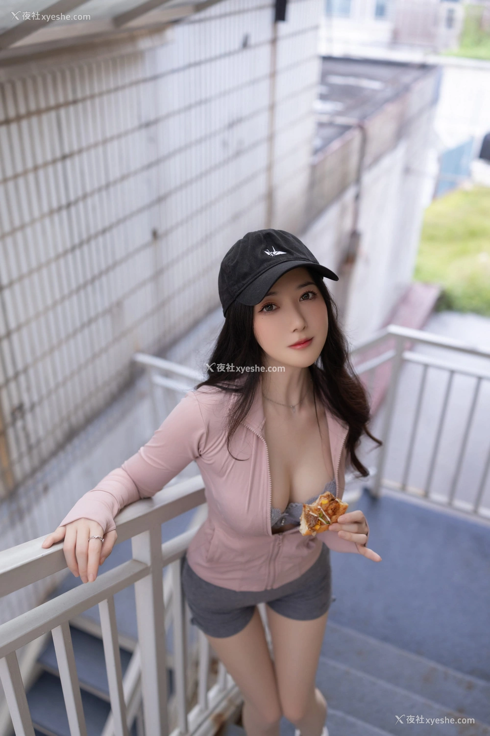 1P - 鱼子酱Fish – 内购 披萨pizza [121P]