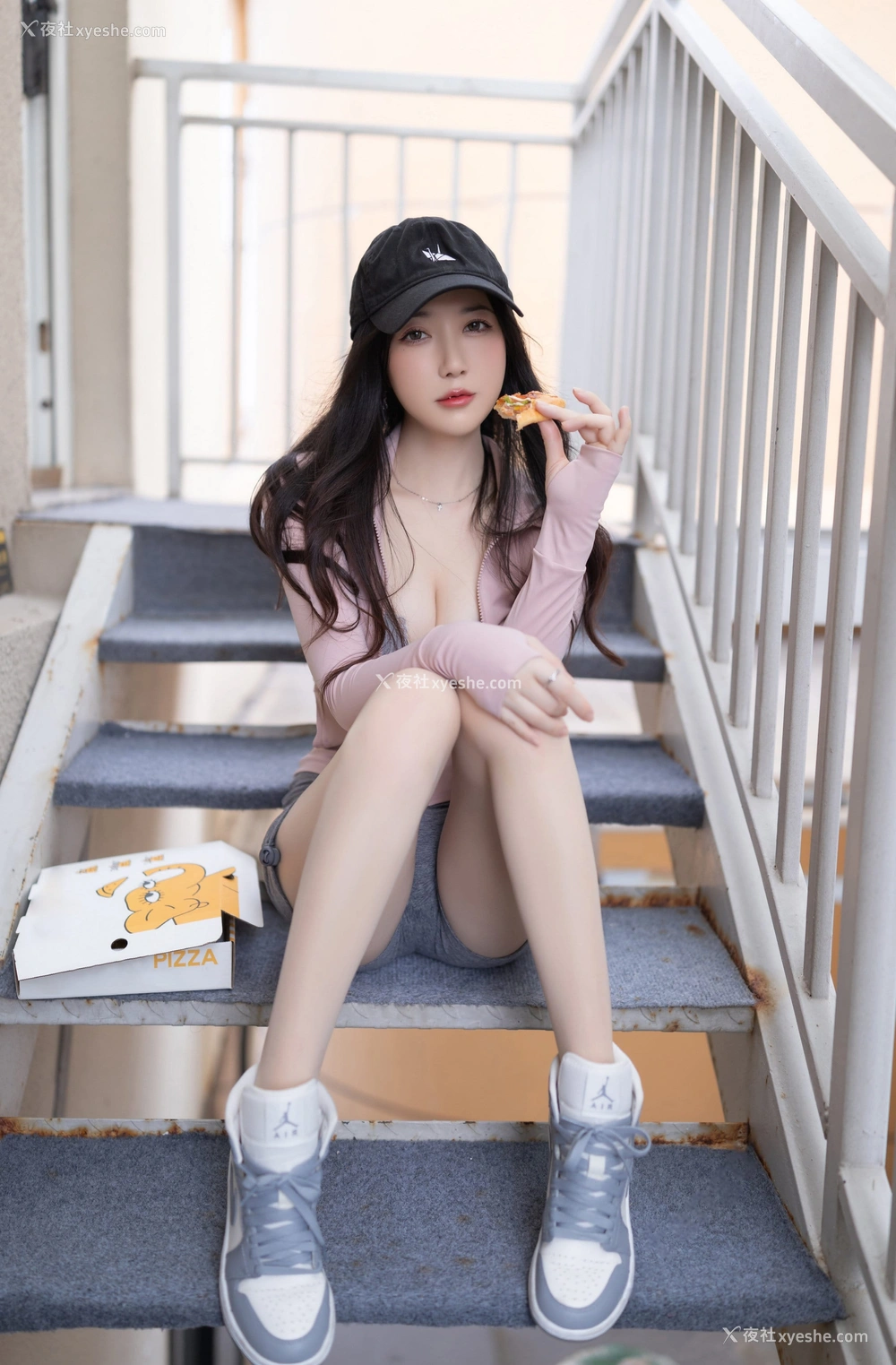 1P - 鱼子酱Fish – 内购 披萨pizza [121P]