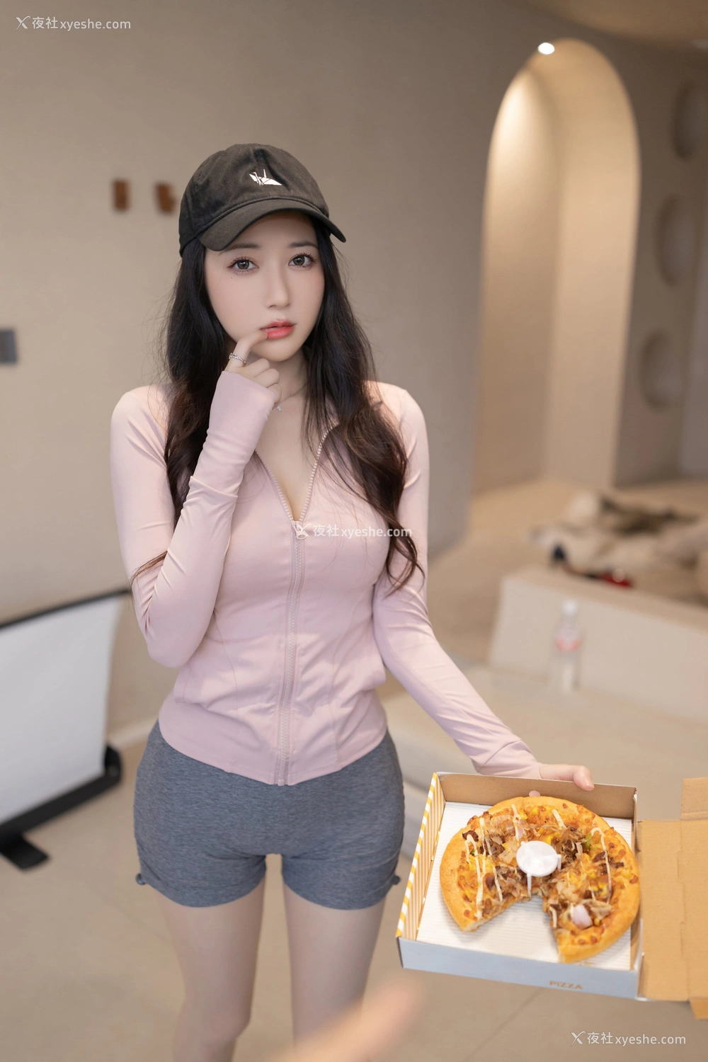 1P - 鱼子酱Fish – 内购 披萨pizza [121P]