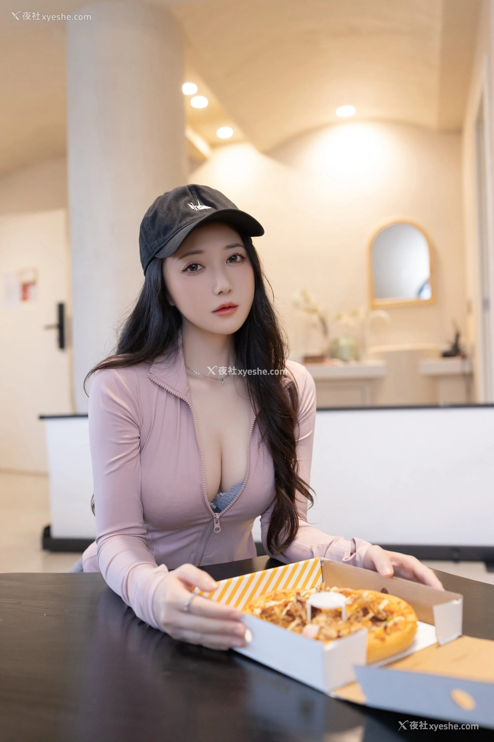 1P - 鱼子酱Fish – 内购 披萨pizza [121P]