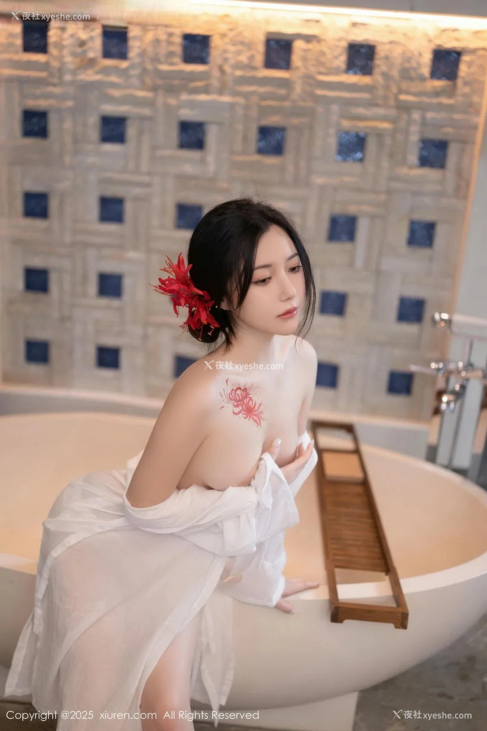 1P - [XiuRen秀人网] No.10514 鱼子酱Fish [81P]