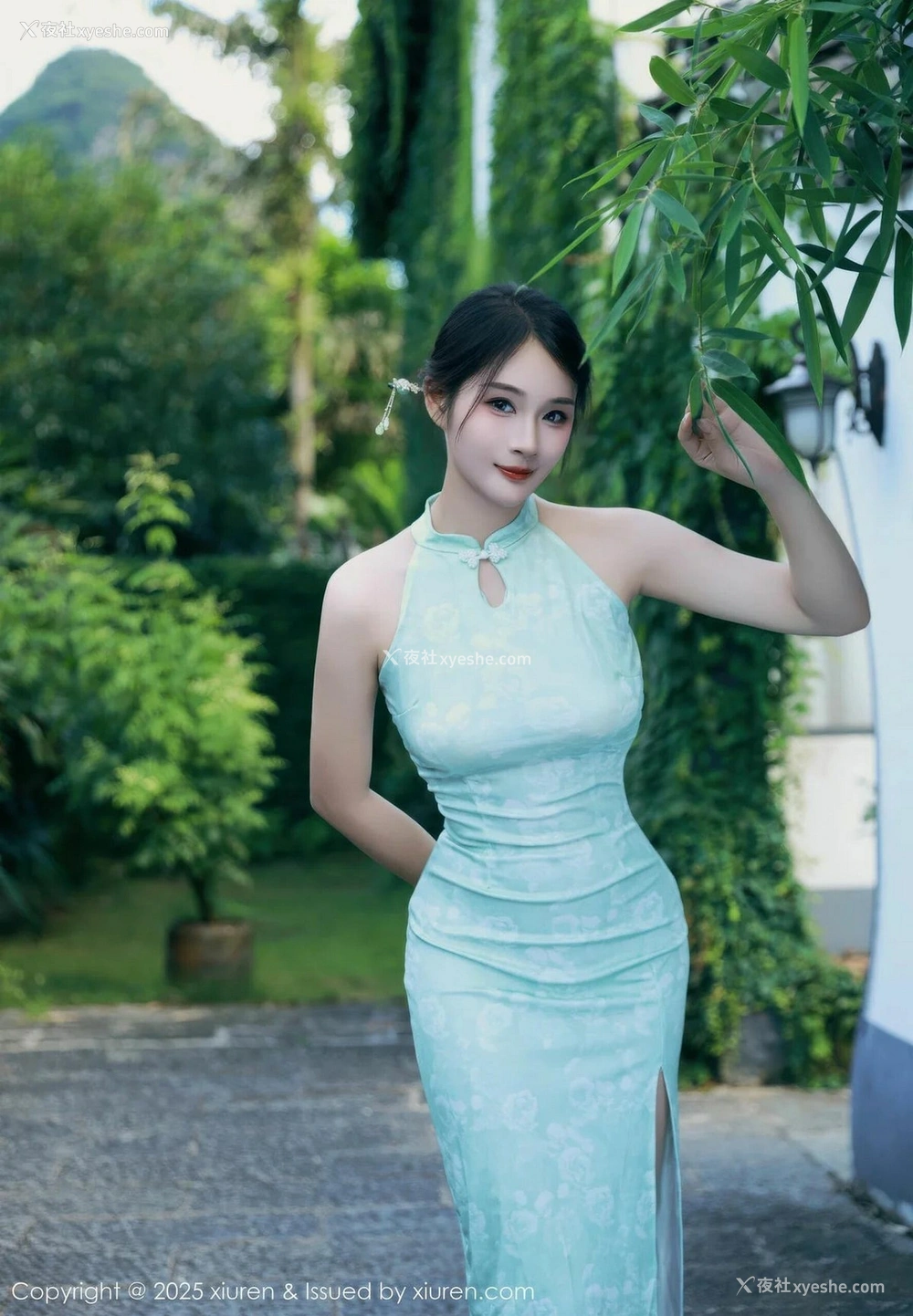 1P - [XiuRen秀人网] No.10538 南乔 [89P]