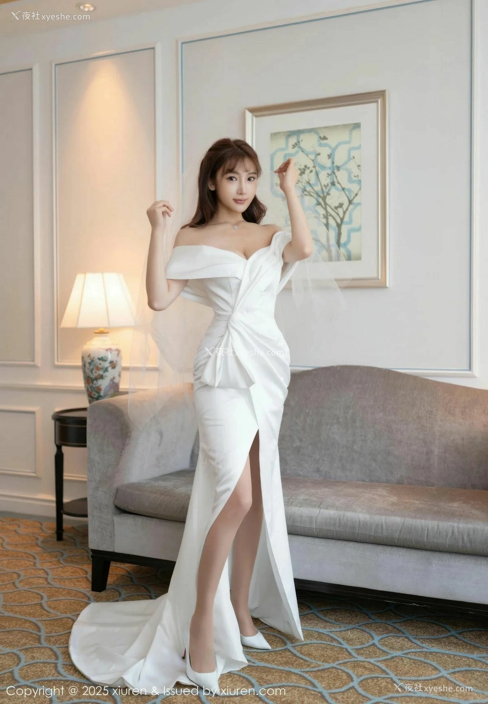1P - [XiuRen秀人网] No.10535 陆萱萱 [81P]