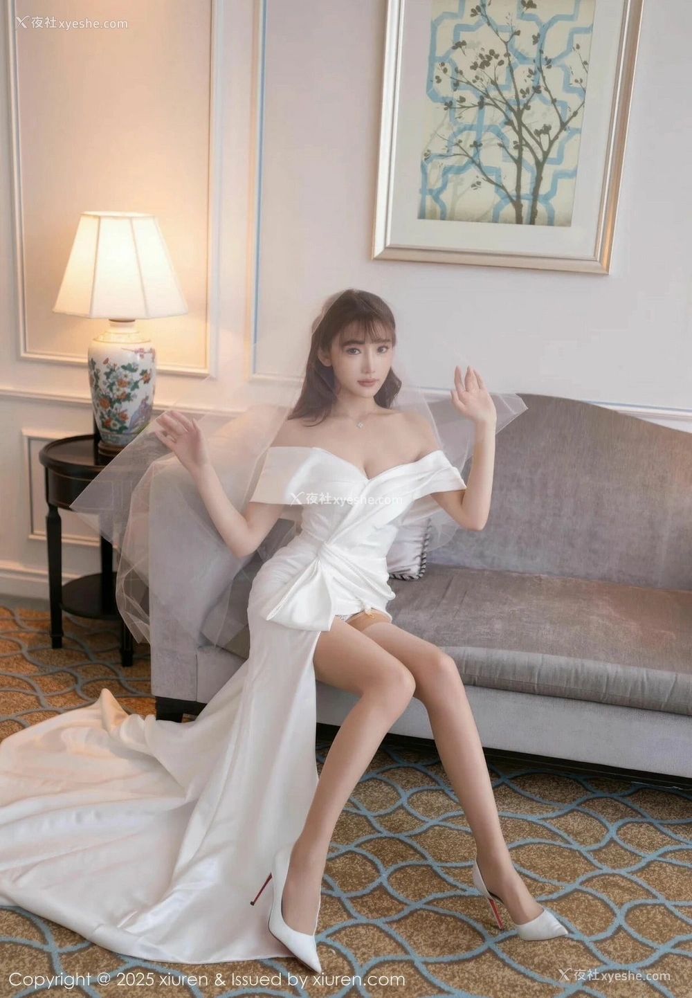 1P - [XiuRen秀人网] No.10535 陆萱萱 [81P]