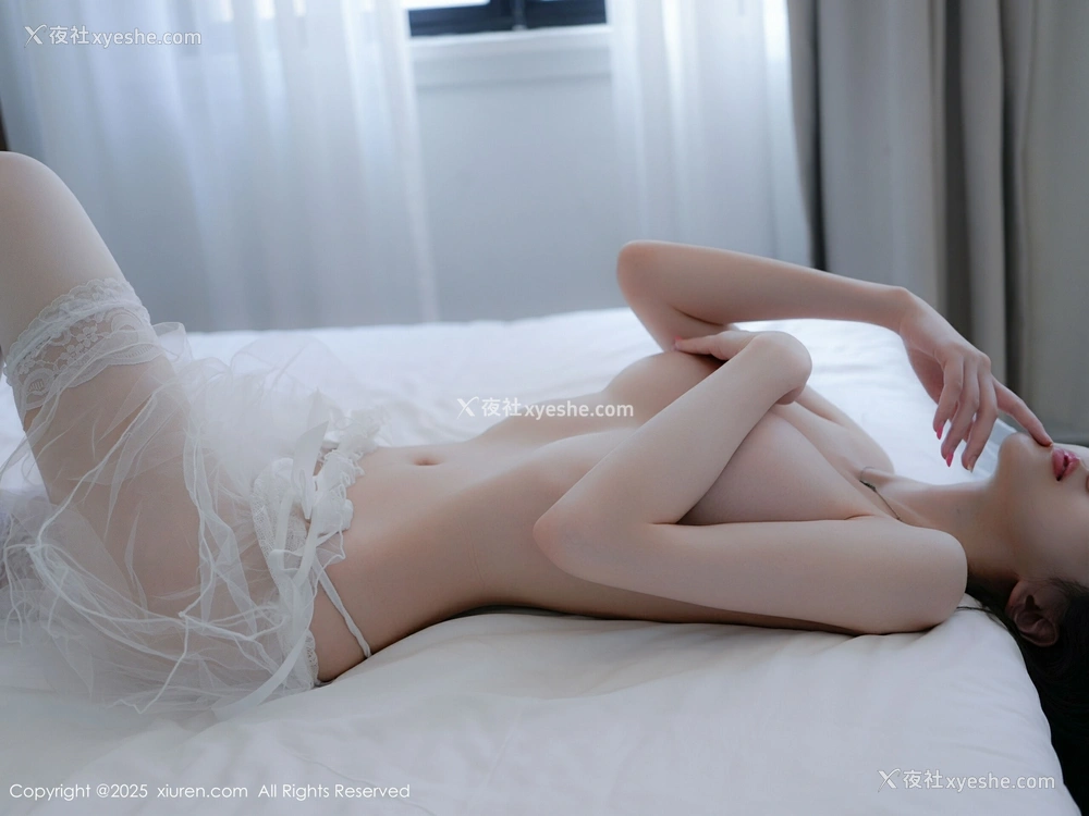 1P - [XiuRen秀人网] No.10510 白小蝶 [81P]