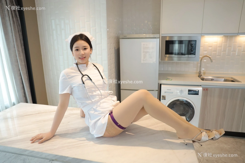 1P - 秀人网 新晋美模 林嘉馨 – 高清无水印完整版《白色护士制服》 [113P]