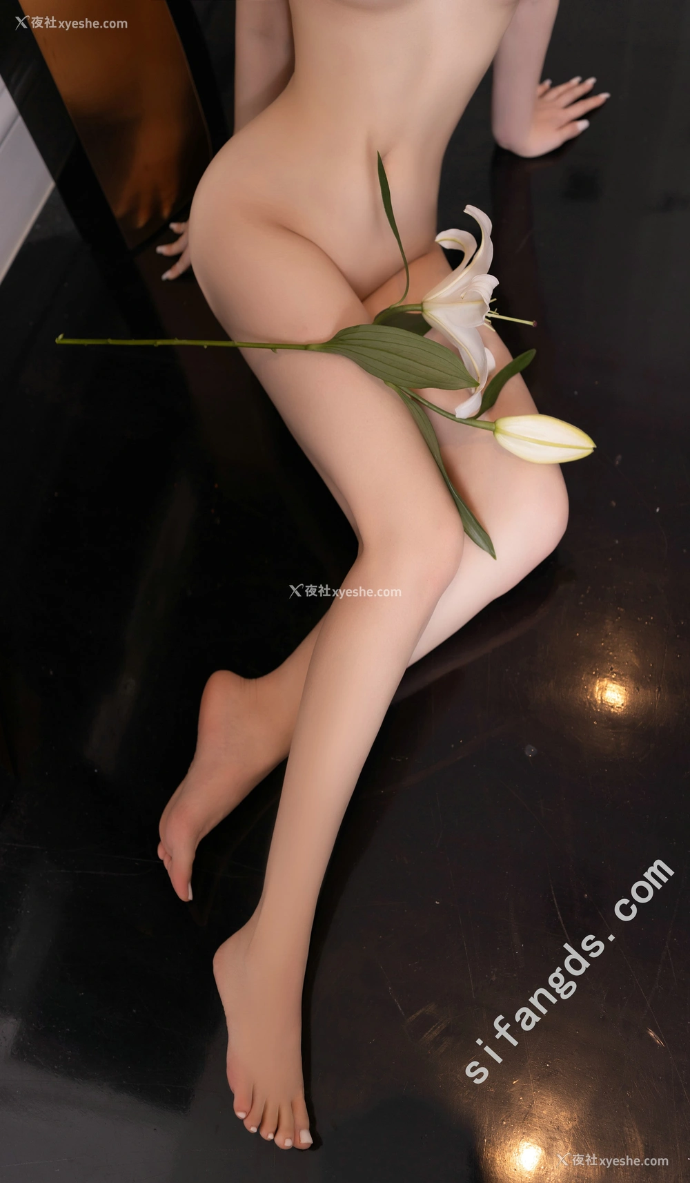 1P - 鱼子酱Fish – 内购 水仙花的故事 [120P]