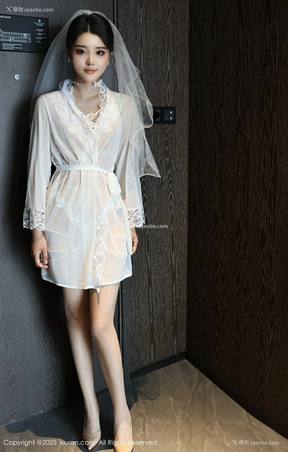 1P - [XiuRen秀人网] No.10559 糯梨子 [71P]