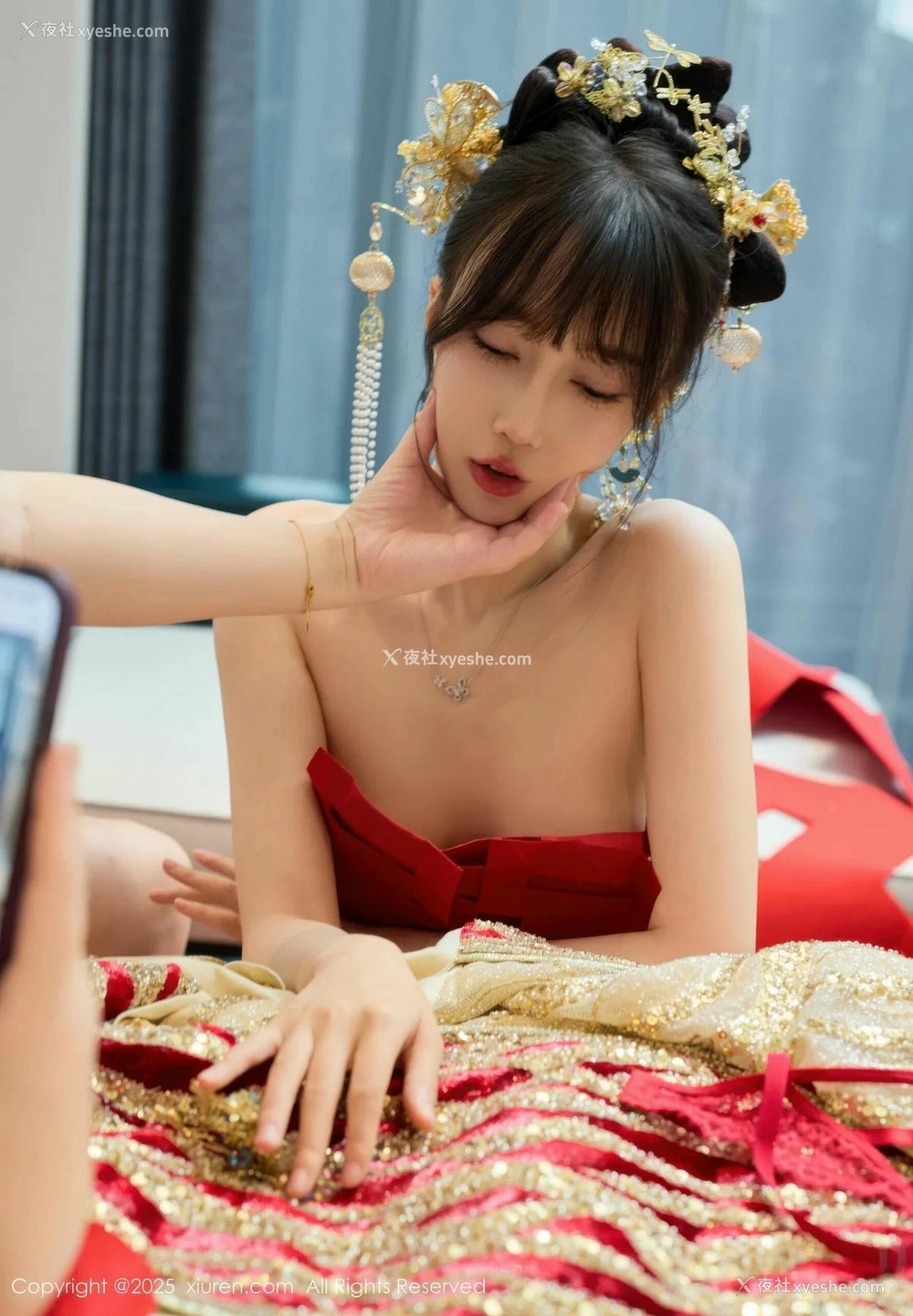 1P - [XiuRen秀人网] No.10567 玥儿玥er [73P]