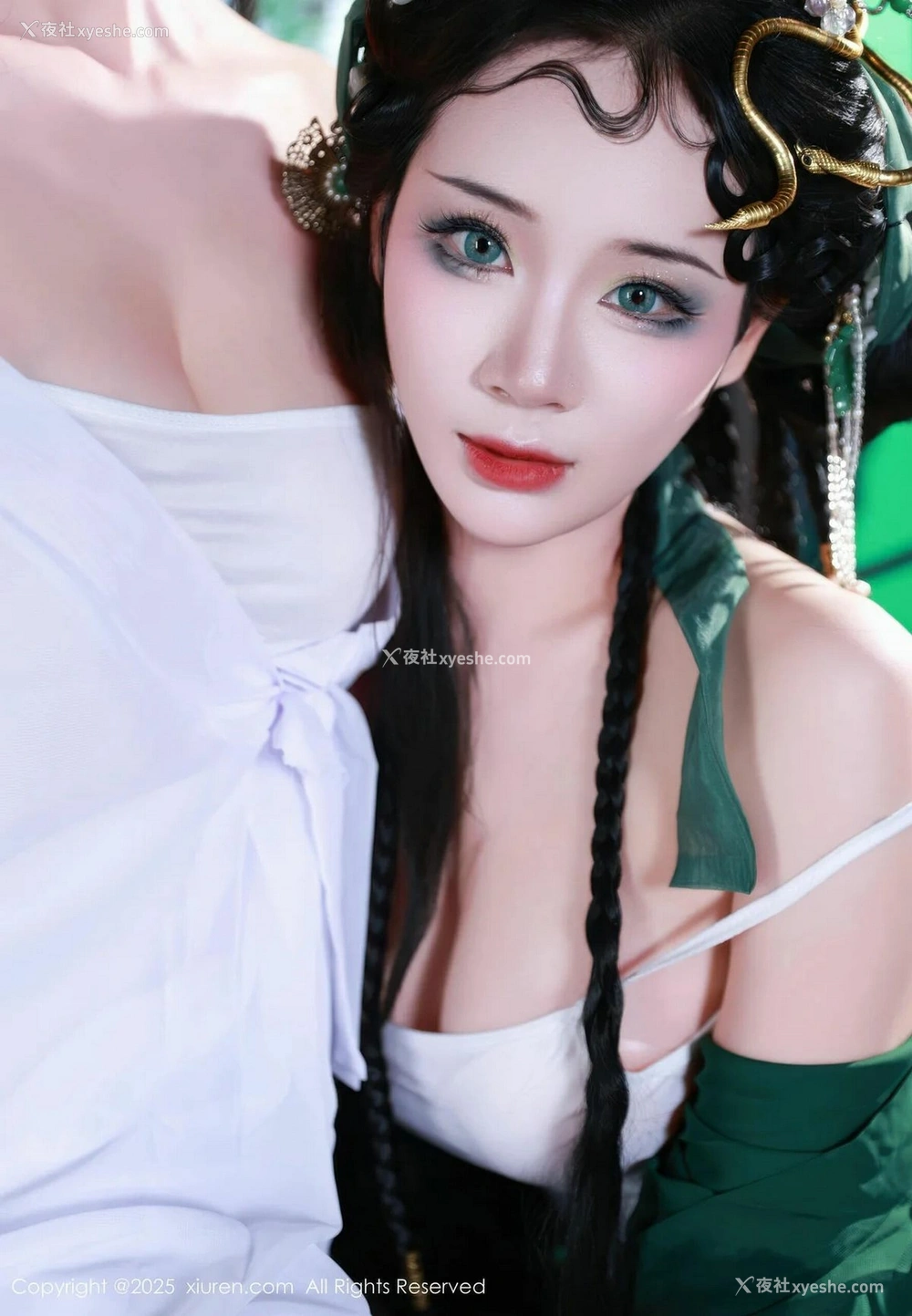 1P - [XiuRen秀人网] No.10561 南乔 [89P]