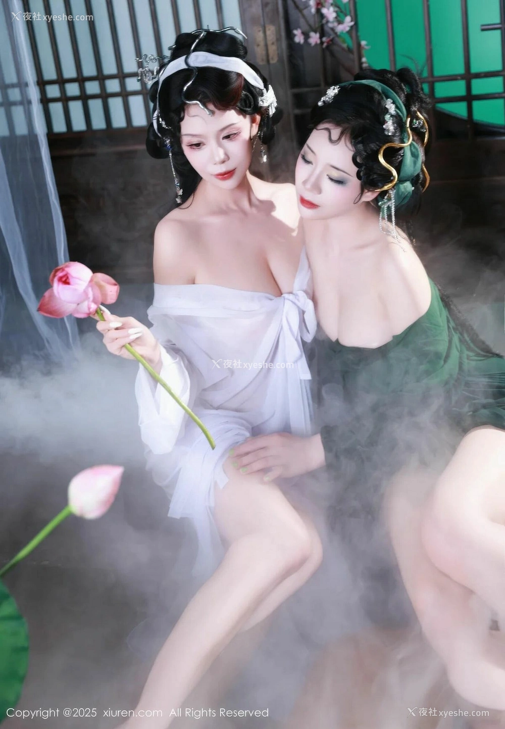 1P - [XiuRen秀人网] No.10561 南乔 [89P]