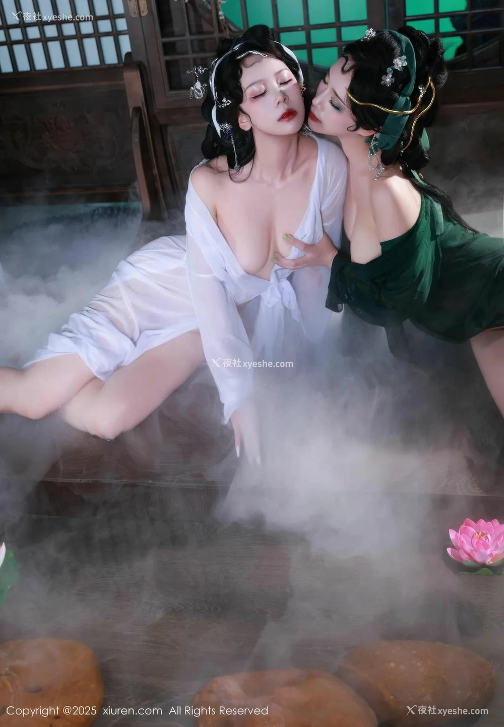 1P - [XiuRen秀人网] No.10561 南乔 [89P]