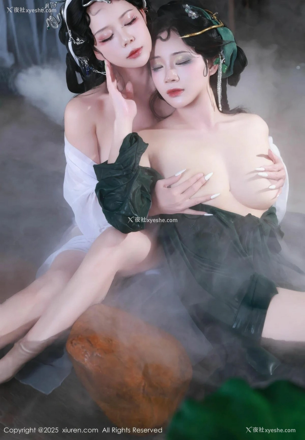 1P - [XiuRen秀人网] No.10561 南乔 [89P]