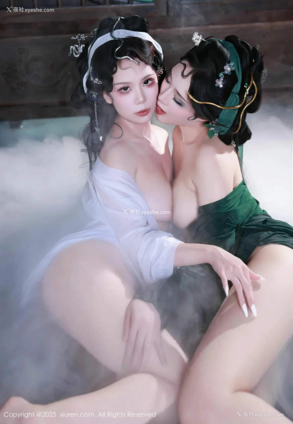 1P - [XiuRen秀人网] No.10561 南乔 [89P]