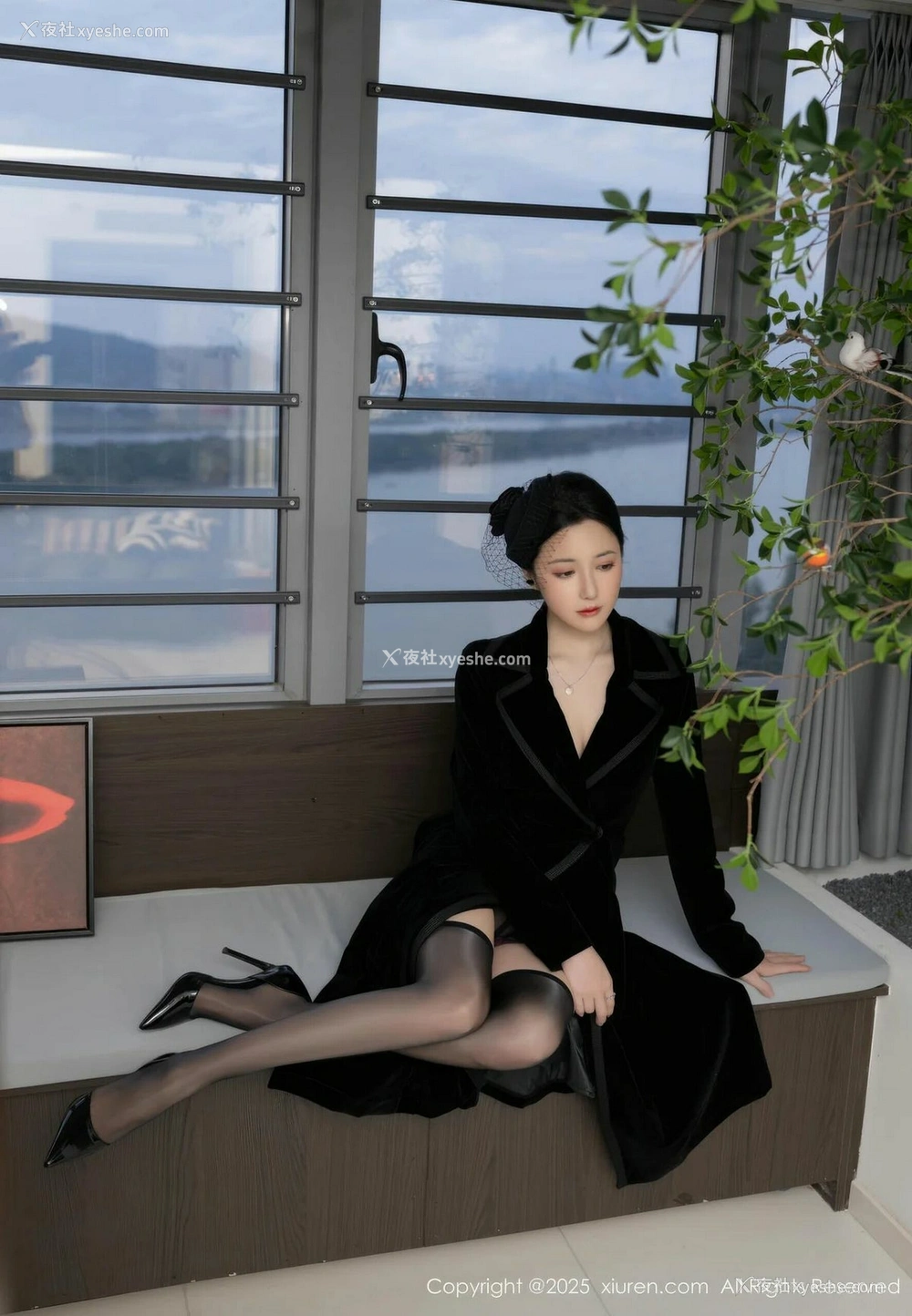 1P - [XiuRen秀人网] No.10564 鱼子酱Fish [81P]
