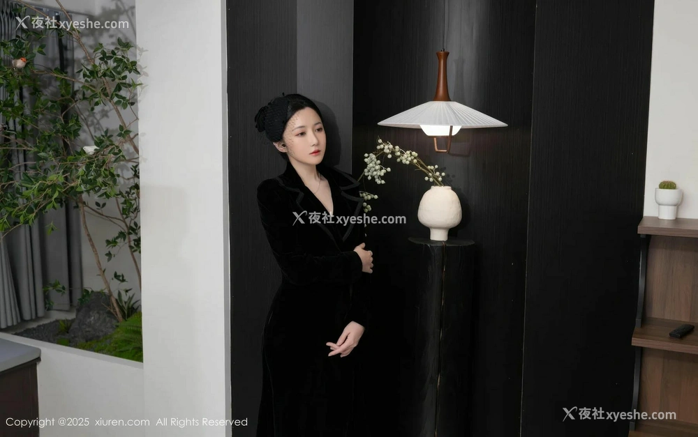 1P - [XiuRen秀人网] No.10564 鱼子酱Fish [81P]