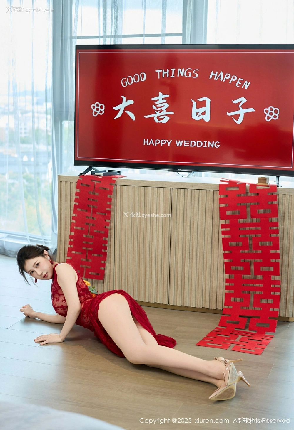 1P - [XiuRen秀人网] No.10578 尹甜甜 [70P]
