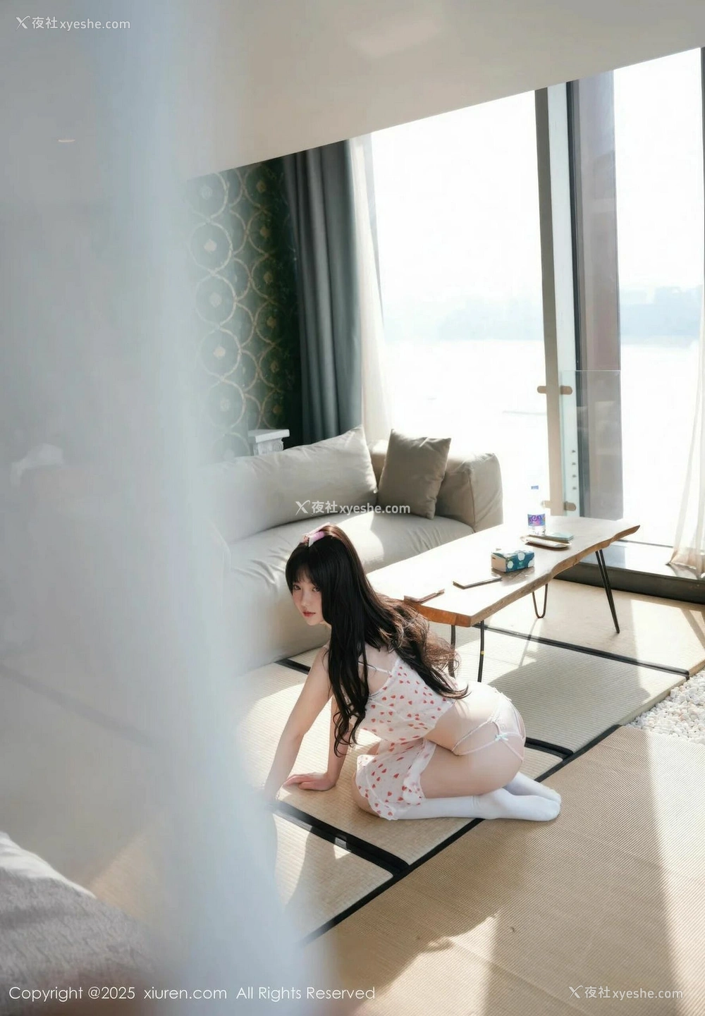 1P - [XiuRen秀人网] No.10556 软情 [83P]