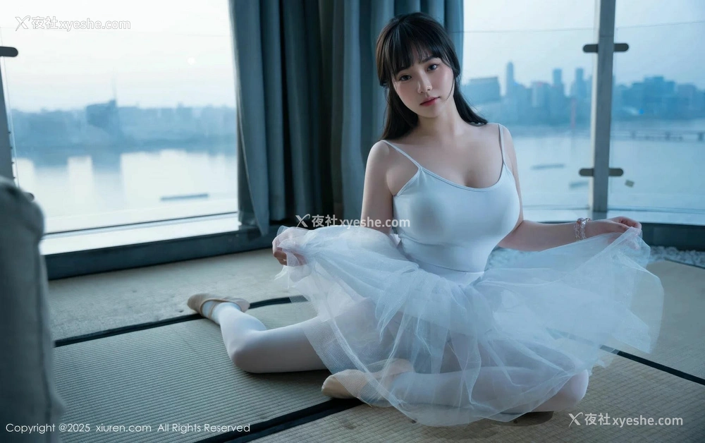 1P - [XiuRen秀人网] No.10575 软情 [79P]