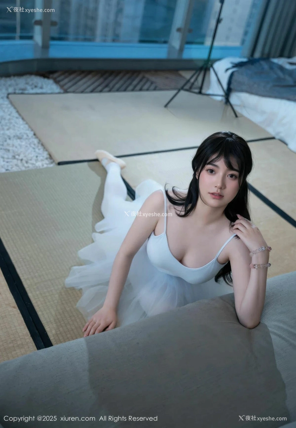 1P - [XiuRen秀人网] No.10575 软情 [79P]