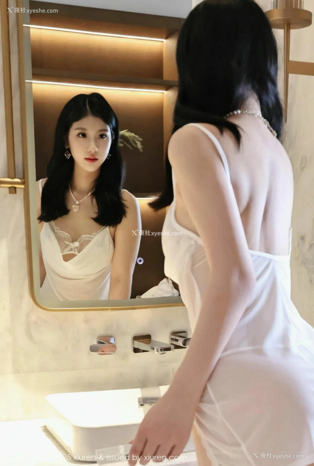 1P - [XiuRen秀人网] No.10609 小芭乐 [86P]