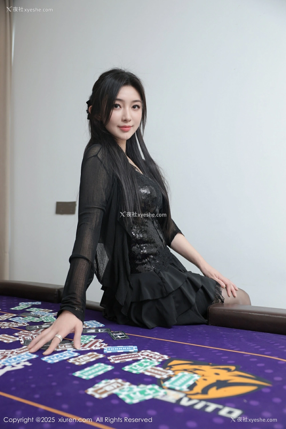 1P - [XiuRen秀人网] No.10592 苏一诺 [81P]