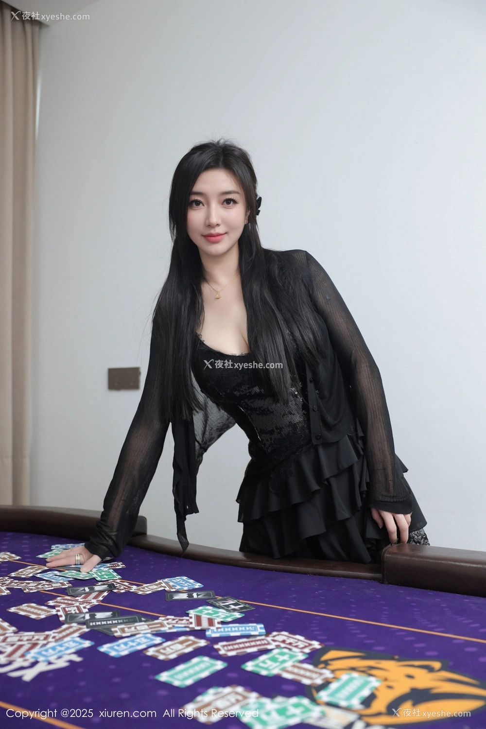 1P - [XiuRen秀人网] No.10592 苏一诺 [81P]
