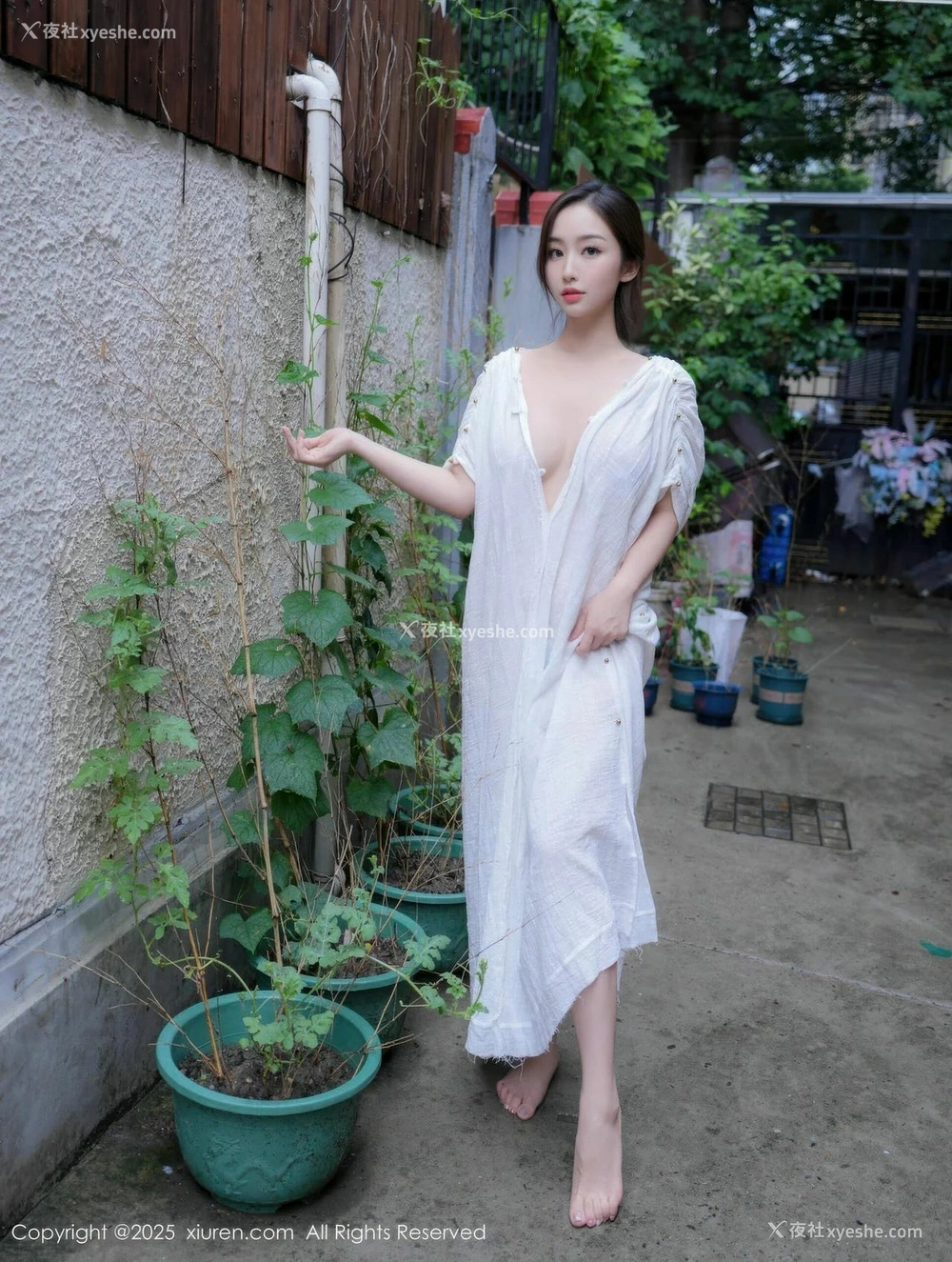 1P - [XiuRen秀人网] No.10603 楠芝 [79P]