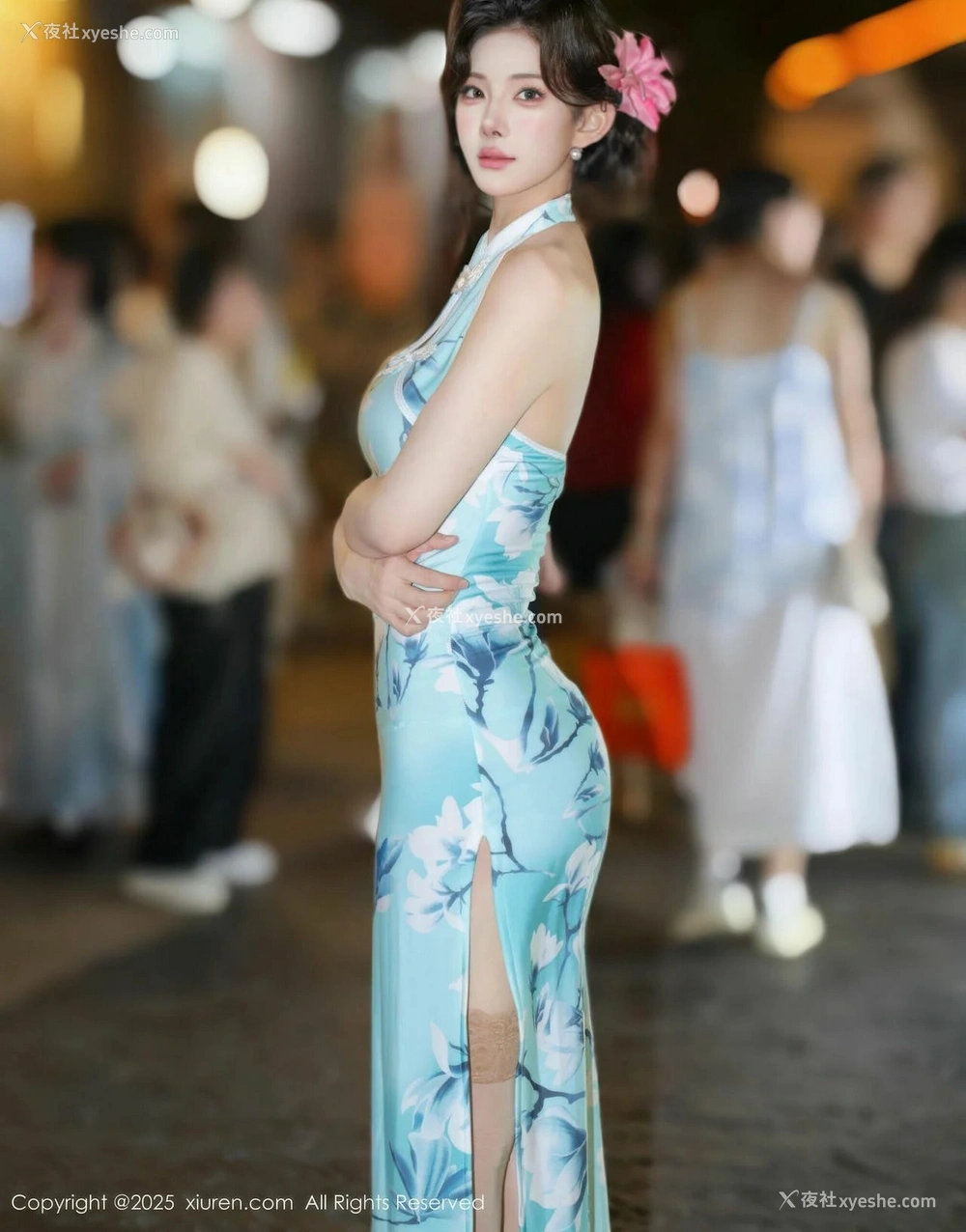 1P - [XiuRen秀人网] No.10594 梨霜儿 [83P]