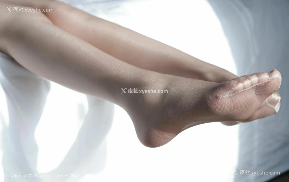 1P - [XiuRen秀人网] No.10587 妲己_Toxic [71P]