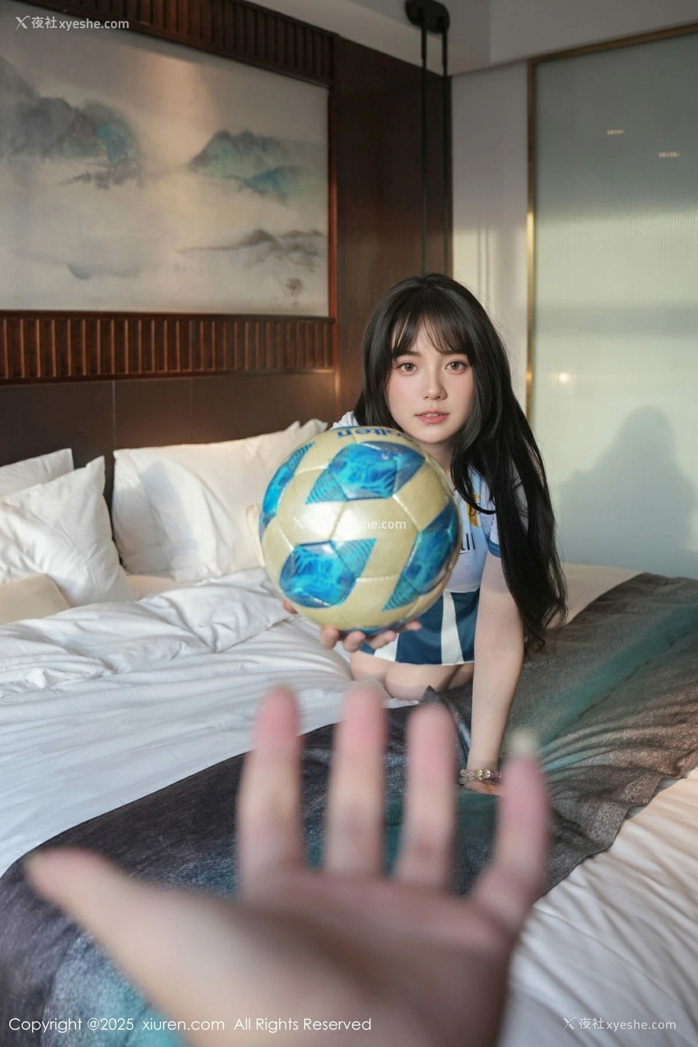 1P - [XiuRen秀人网] No.10606 软情 [83P]