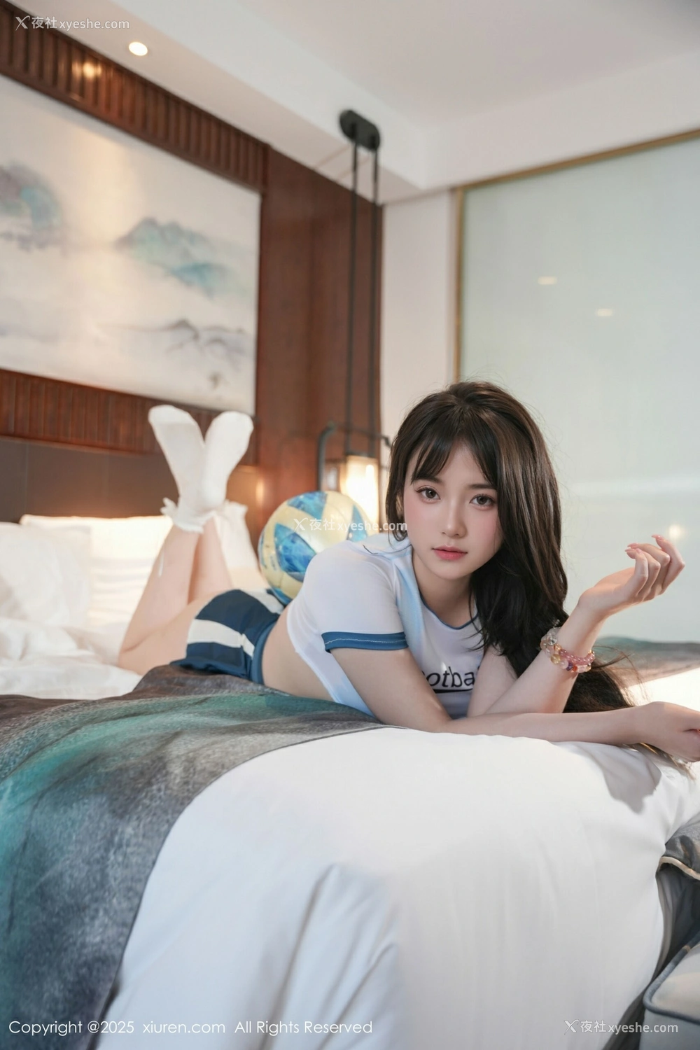 1P - [XiuRen秀人网] No.10606 软情 [83P]