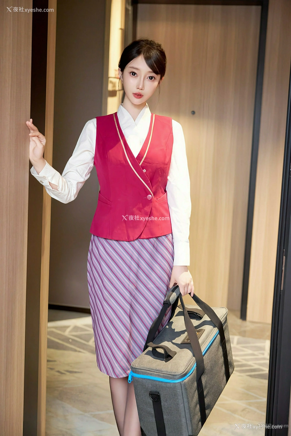 1P - [XIUREN秀人网] No.10620 玥儿玥er