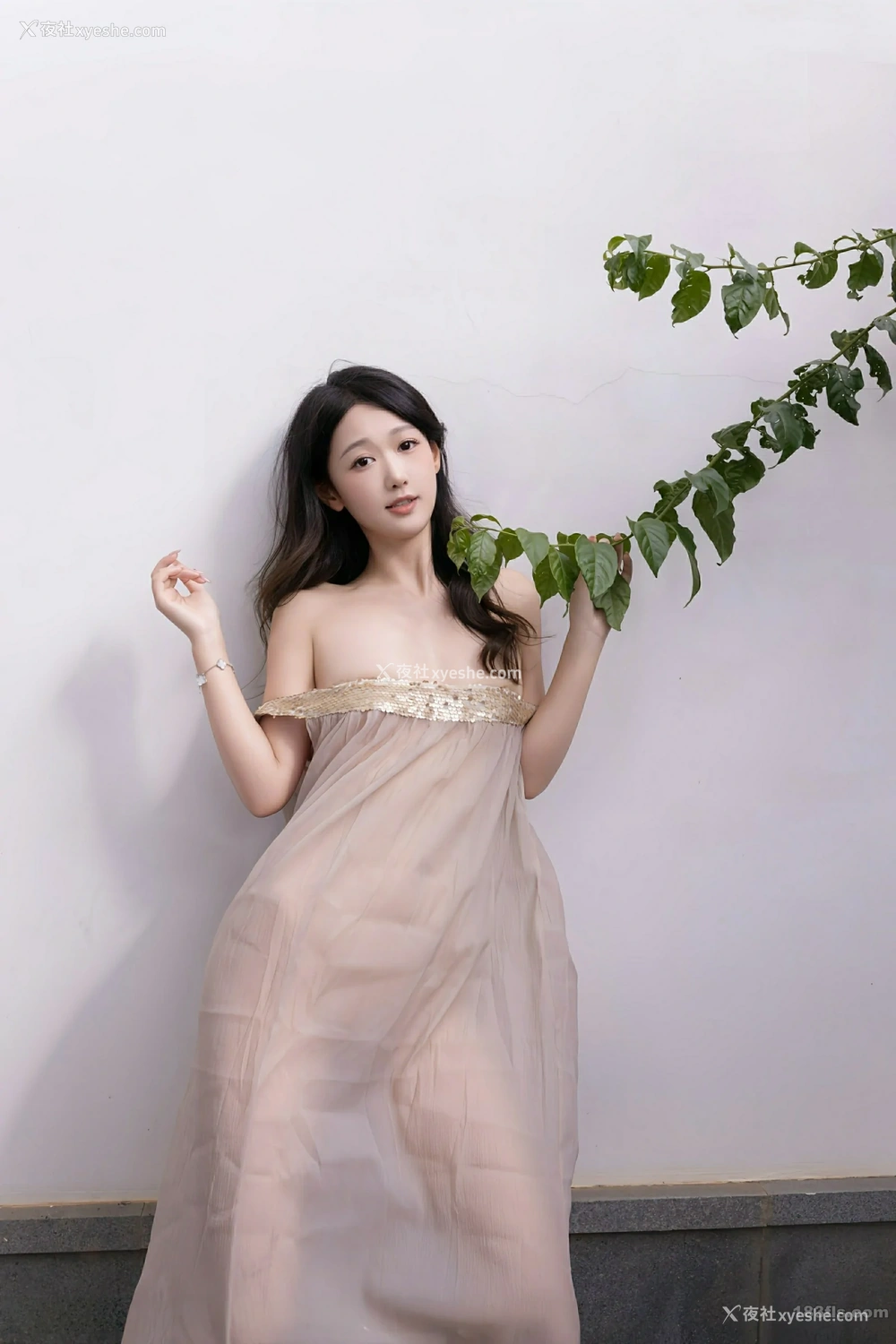 1P - [XIUREN秀人网] No.10619 唐安琪