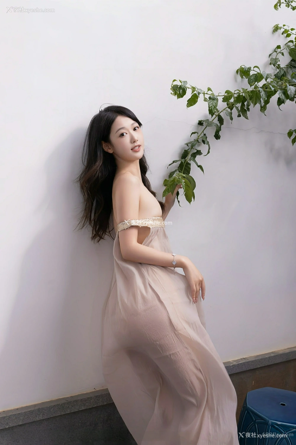 1P - [XIUREN秀人网] No.10619 唐安琪