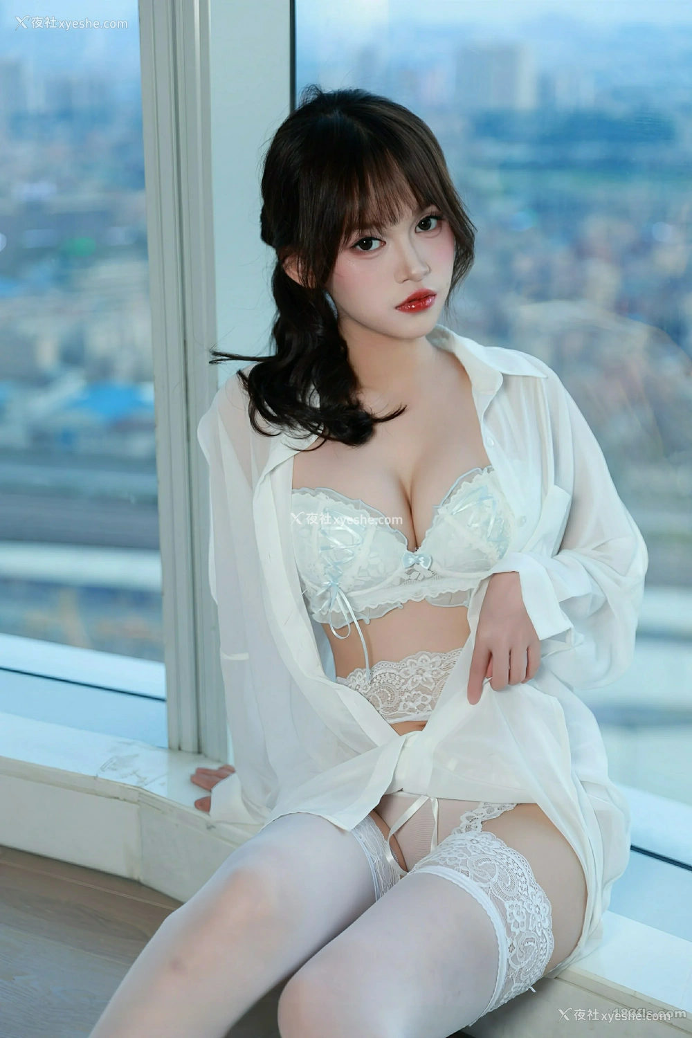 1P - [XIUREN秀人网] No.10642 糯咪