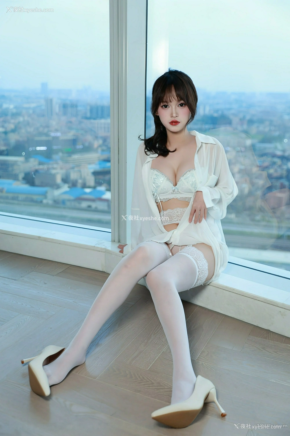 1P - [XIUREN秀人网] No.10642 糯咪